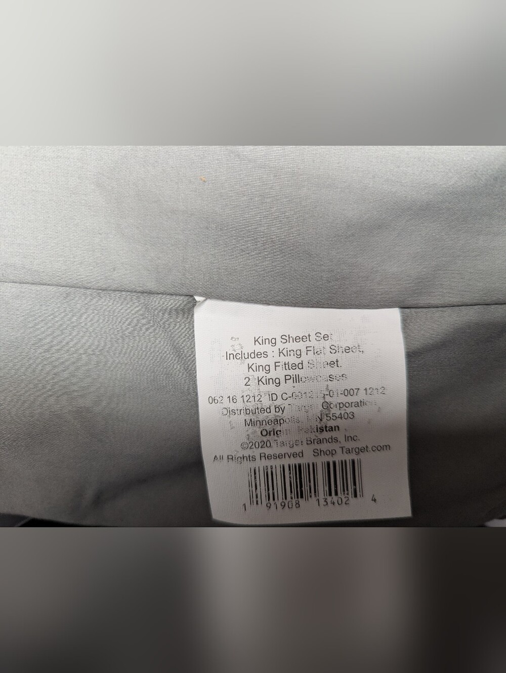 NWOT Threshold Gray Solid Performance 400 Thread Count King Sheet Set - Picture 4 of 4